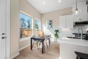 312 Queen Sude Ln, Houston, TX 77091 - Photo 2