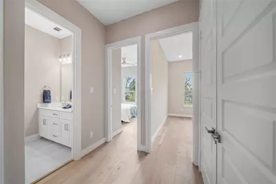 312 Queen Sude Lane, Houston, TX 77091 - Photo 10