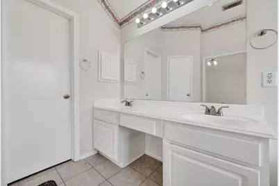 15903 Timber Chase Drive, Houston, TX 77082 - Photo 36