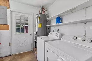 1464 N Lewis Dr, Orange, TX 77632 - Photo 30