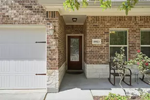 18923 Roseworth Ct, Tomball, TX 77377 - Photo 4