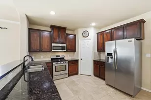 18923 Roseworth Ct, Tomball, TX 77377 - Photo 16