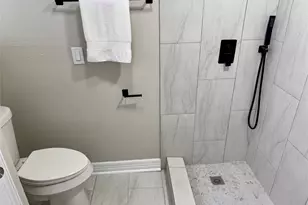 7306 Log Hollow Dr, Houston, TX 77040 - Photo 20