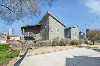 1308 Ruthven Street #B, Houston, TX 77019 - Photo 1