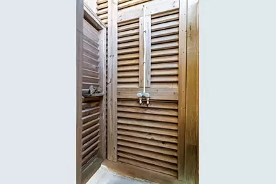 1515 Galveston Avenue, Port Bolivar, TX 77650 - Photo 22