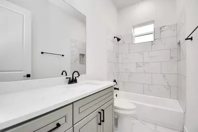 4352 Avron Drive, Stafford, TX 77477 - Photo 22
