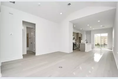 4352 Avron Drive, Stafford, TX 77477 - Photo 6