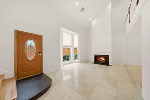 2219 Nantucket Dr, Houston, TX 77057 - Photo 4