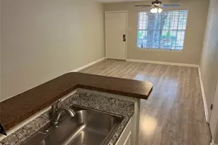 3224 Timmons Ln, Houston, TX 77027 - Photo 2