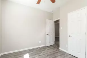 443 Oak Chase Dr, Conroe, TX 77304 - Photo 14