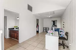6917 Palestine St, Houston, TX 77020 - Photo 36