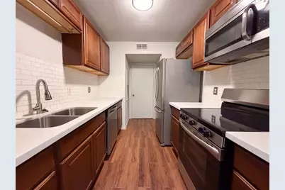 6606 De Moss Drive #1211, Houston, TX 77074 - Photo 2