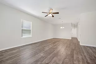 6605 Landor St, Houston, TX 77028 - Photo 8