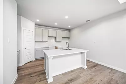 8006 Alamo Court, Beasley, TX 77417 - Photo 6