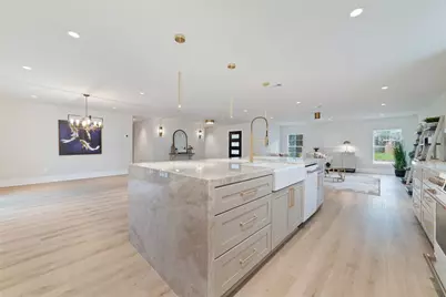 1830 Locksford Street, Houston, TX 77008 - Photo 2