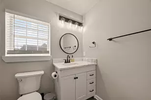 3201 Binz St, Houston, TX 77004 - Photo 8