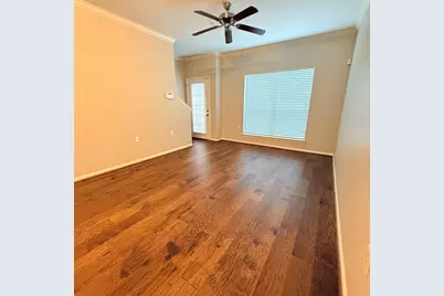 9200 Westheimer Road #304, Houston, TX 77063 - Photo 6
