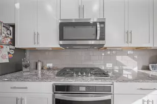 2126 Bauer Park Dr, Houston, TX 77080 - Photo 16