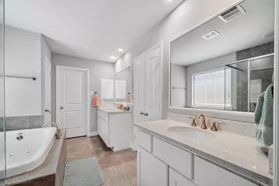 7804 Janak Drive #B, Houston, TX 77055 - Photo 18