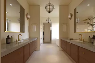 7508 Creekwood Dr, Houston, TX 77063 - Photo 14