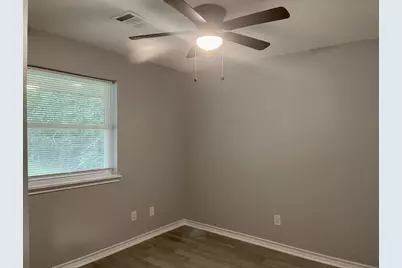 9898 Arbor Oak, Willis, TX 77318 - Photo 6