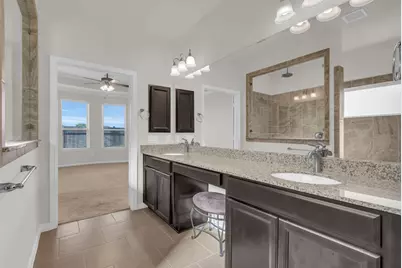 30125 Prairie Creek Court, Brookshire, TX 77423 - Photo 28