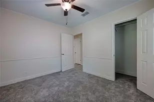 903 N Glendale St, Hallettsville, TX 77964 - Photo 14