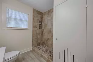 903 N Glendale St, Hallettsville, TX 77964 - Photo 12