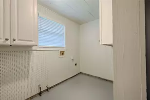 903 N Glendale St, Hallettsville, TX 77964 - Photo 16