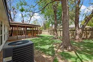3230 Hombly Rd, Houston, TX 77066 - Photo 36