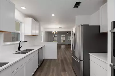 3230 Hombly Road, Houston, TX 77066 - Photo 8