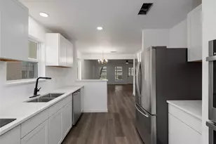 3230 Hombly Rd, Houston, TX 77066 - Photo 8