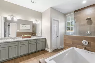 2201 Maple Ave, Liberty, TX 77575 - Photo 8