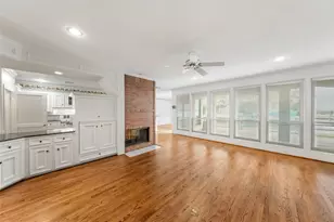 2910 Chaucer Dr, Montgomery, TX 77356 - Photo 12