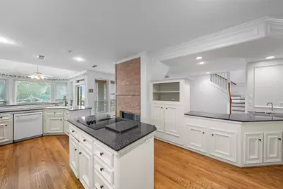 2910 Chaucer Drive, Montgomery, TX 77356 - Photo 16