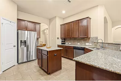 3914 Desert Zinnia Court, Manvel, TX 77578 - Photo 18