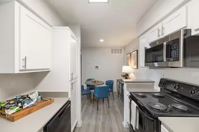 11715 S Glen Drive #1103-1, Houston, TX 77099 - Photo 6