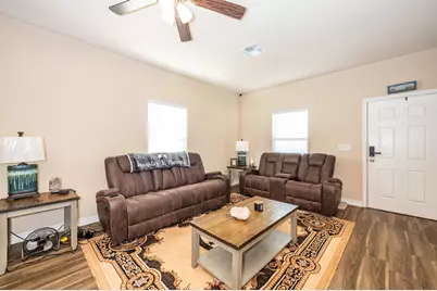 172 Curlew Street, Sargent, TX 77414 - Photo 4