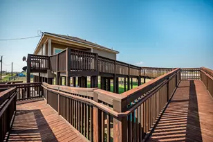 172 Curlew St, Sargent, TX 77414 - Photo 16