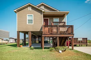 172 Curlew St, Sargent, TX 77414 - Photo 1