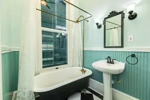 1428 Ball, Galveston, TX 77550 - Photo 24