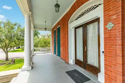 1428 Ball, Galveston, TX 77550 - Photo 8