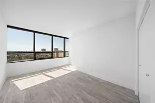 5150 Hidalgo St, Houston, TX 77056 - Photo 8