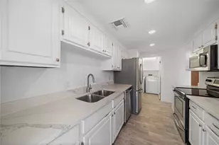 5150 Hidalgo St, Houston, TX 77056 - Photo 4