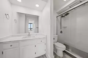 5150 Hidalgo St, Houston, TX 77056 - Photo 10