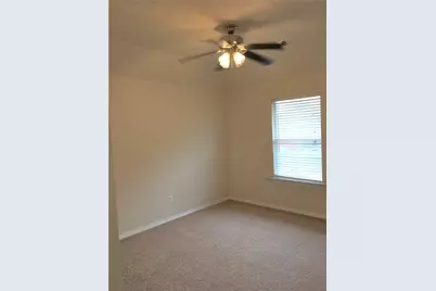 2214 Valley View Crossing, Conroe, TX 77304 - Photo 18