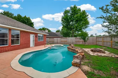 17415 Memorial Crest Drive, Spring, TX 77379 - Photo 6