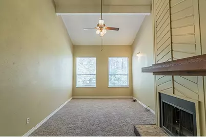 14 Lakeway Street, Conroe, TX 77304 - Photo 2