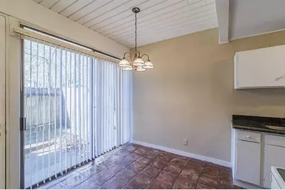 14 Lakeway Street, Conroe, TX 77304 - Photo 4