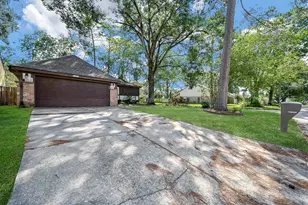 17306 Beaver Springs Dr, Houston, TX 77090 - Photo 2